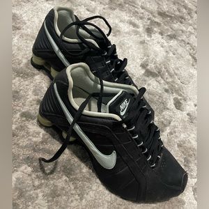 Nike Shox Junior